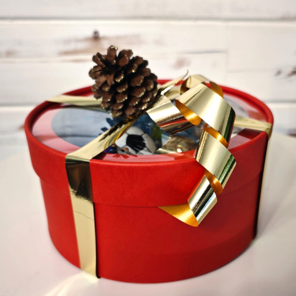 советские новогодние игрушки "футбол"